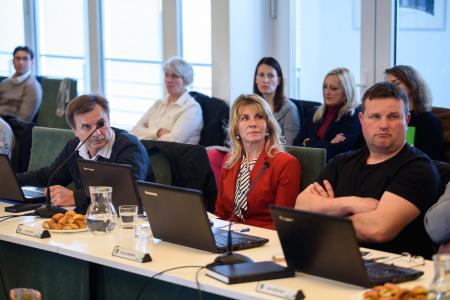 Iz 4. redne seje Občinskega sveta Občine Ivančna Gorica 11